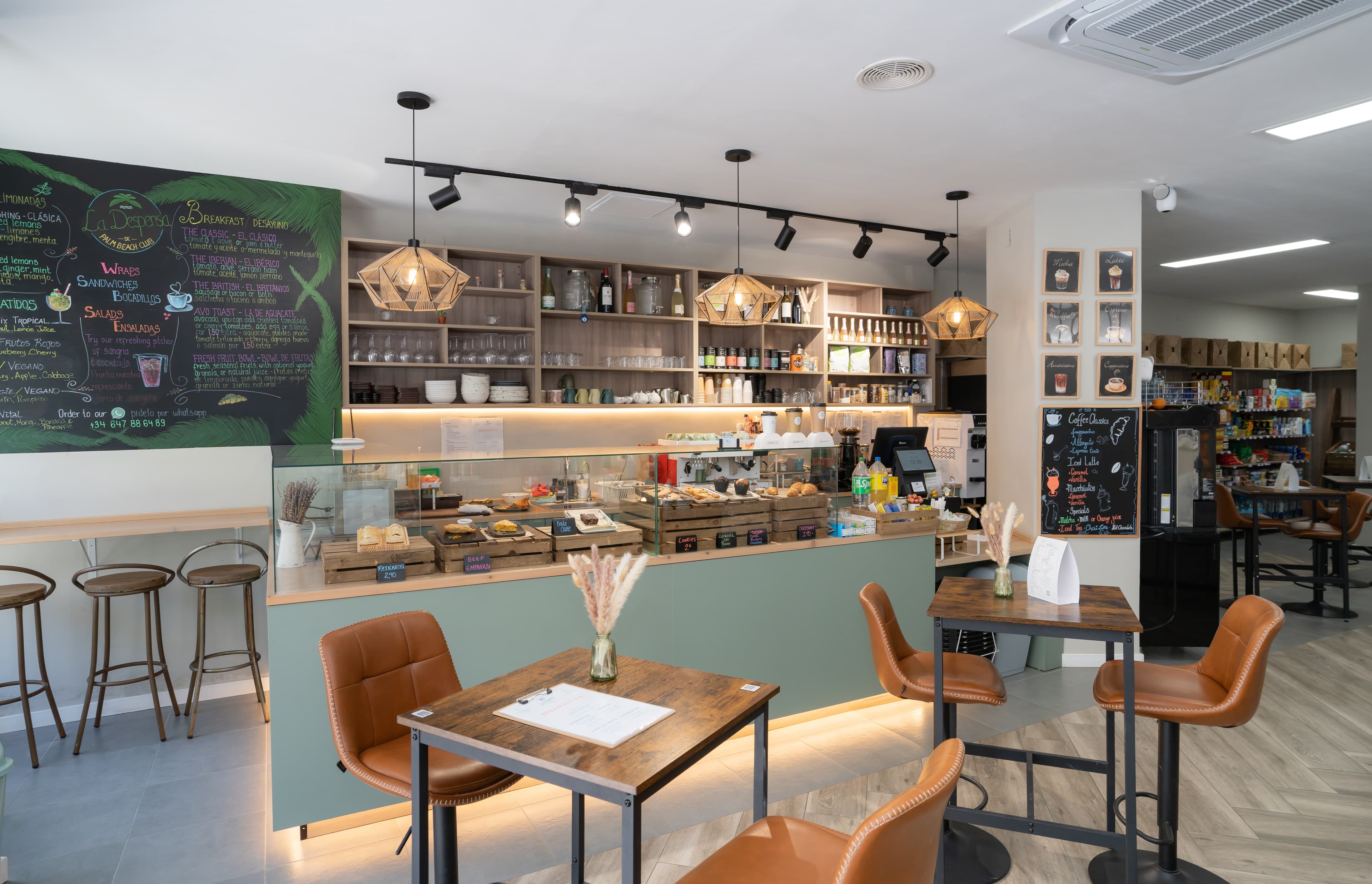 La Despensa café at Palm Beach Club, La Carihuela